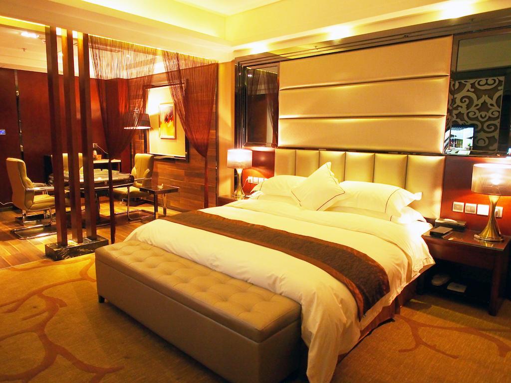 Chengdu Liwan International Hotel Номер фото