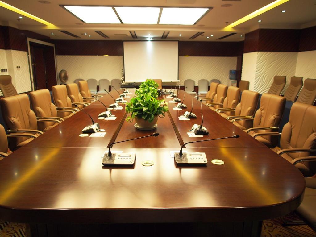 Chengdu Liwan International Hotel Экстерьер фото