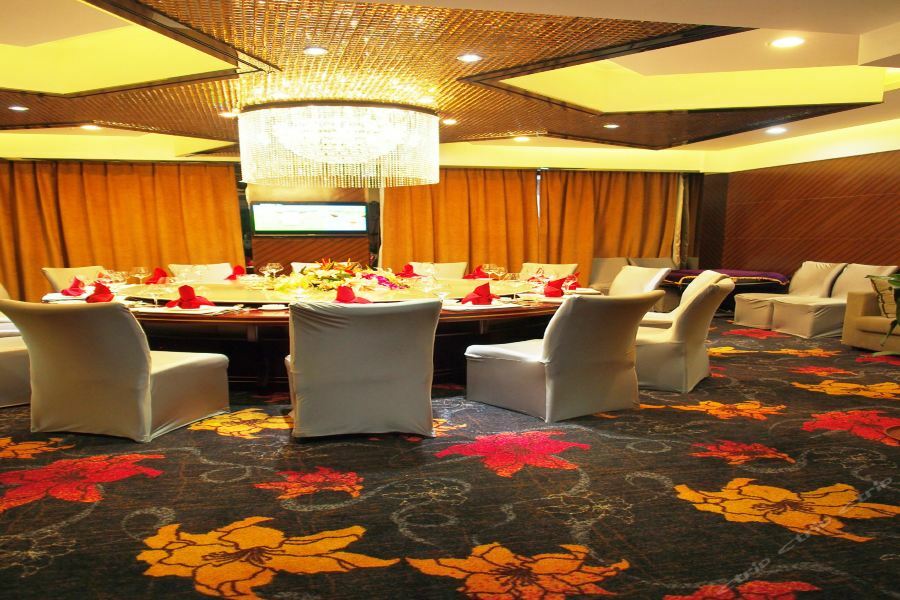 Chengdu Liwan International Hotel Экстерьер фото