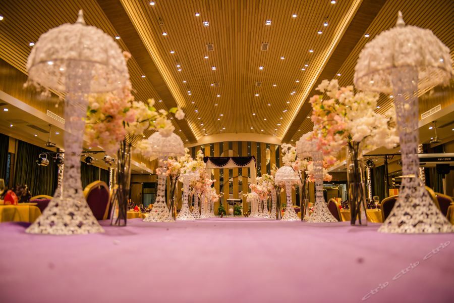 Chengdu Liwan International Hotel Экстерьер фото